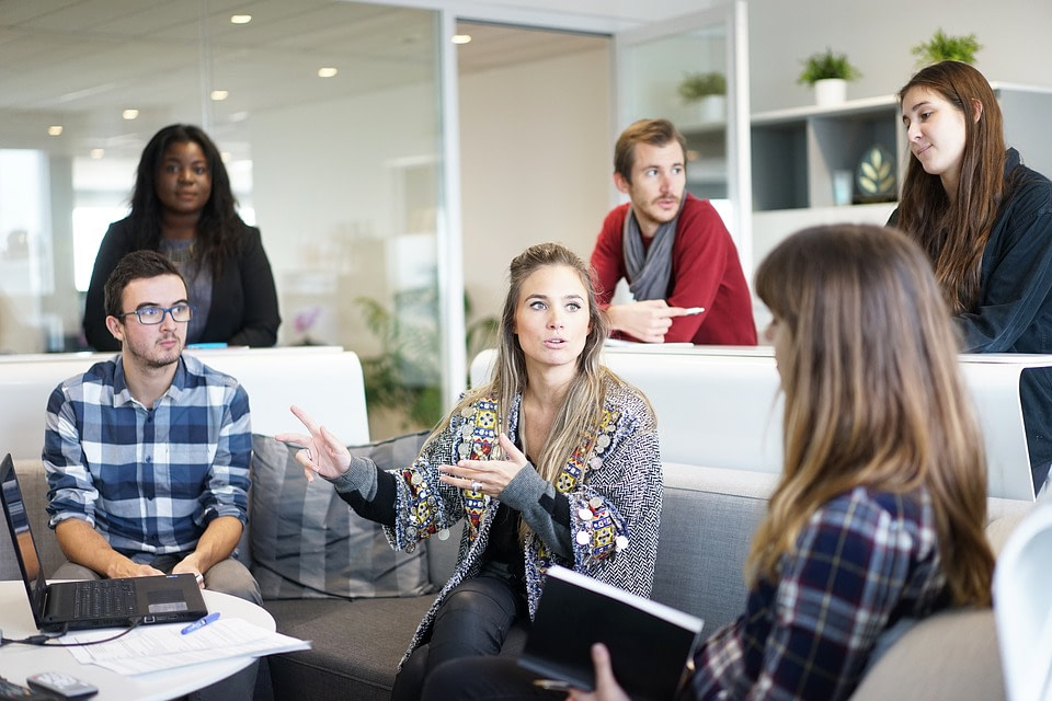 fun ways to motivate employees,how to motivate employees,how to motivate employees without money,motivating employees articles